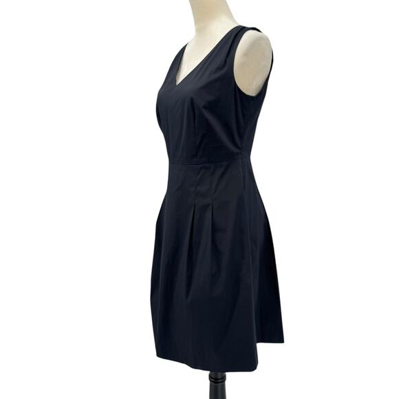 Brooks Brothers Petite Black Poplin Cotton V-neck Sleeveless Fit & Flare Dress - Picture 2 of 12